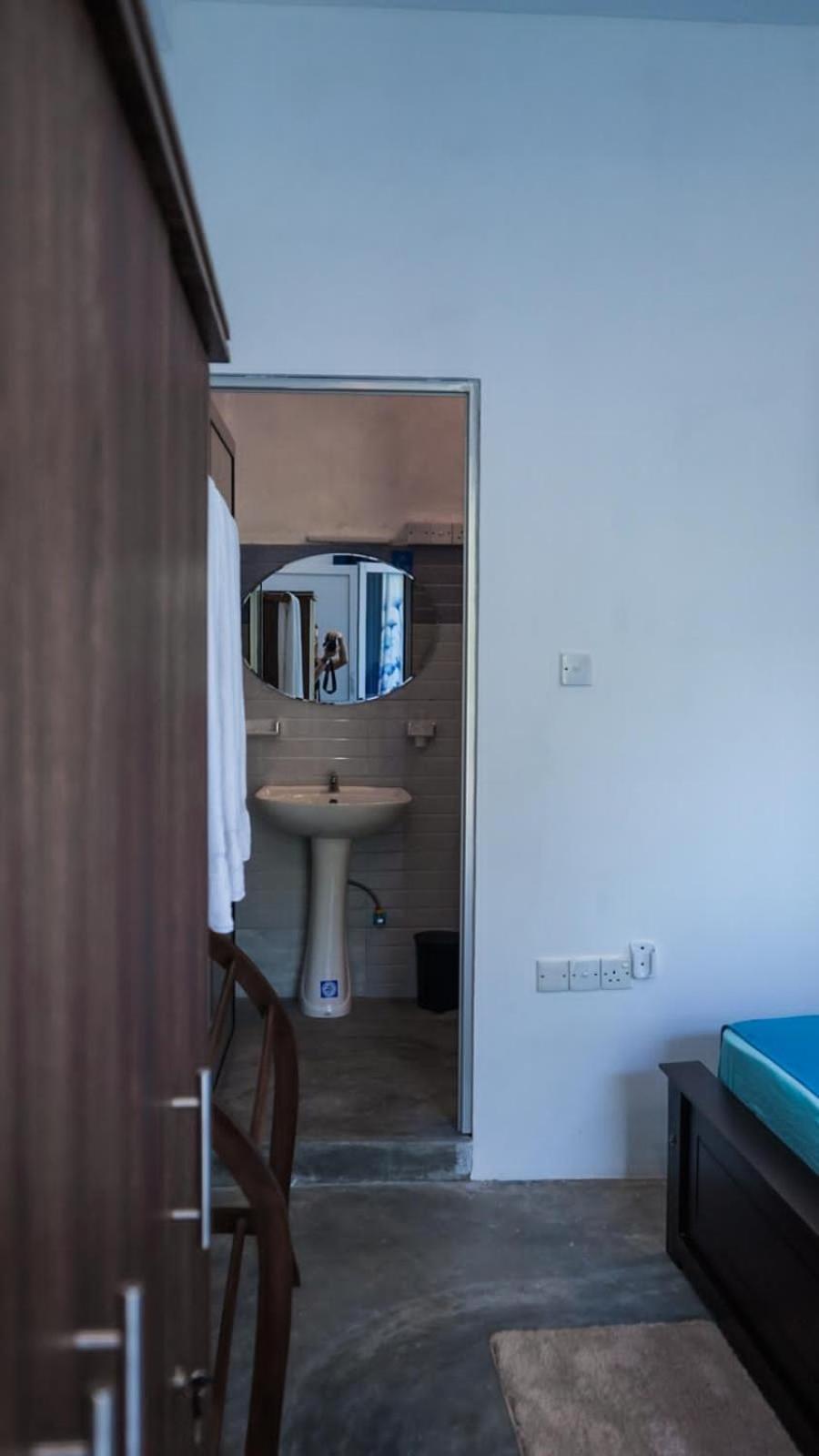 Painkiller Hiriketiya Apartment Dickwella Exterior photo